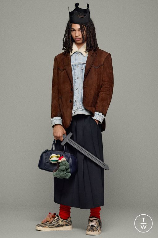RS 26 Coach Look 25