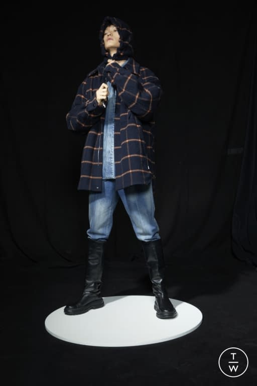 FW22 SOLID HOMME Look 28