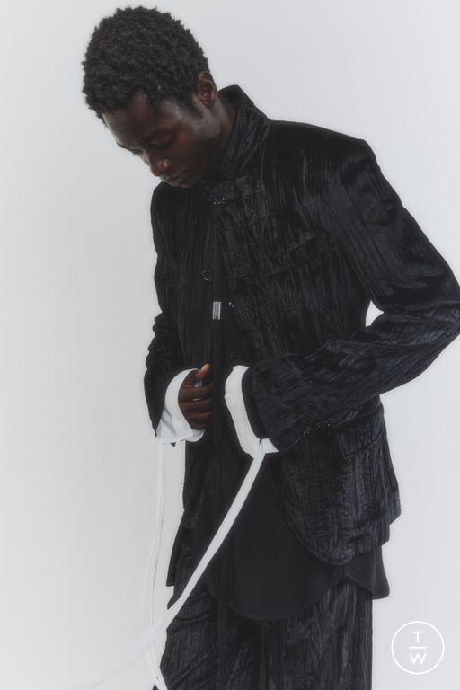 RS 26 Ann Demeulemeester Look 28