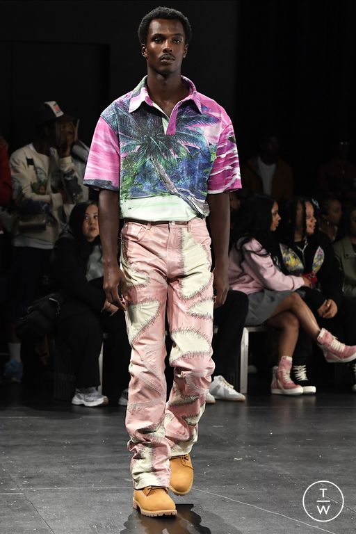 SS23 Who Decides War Look 24