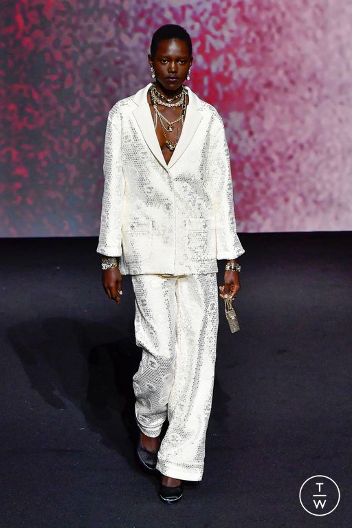 SS23 Chanel Look 15