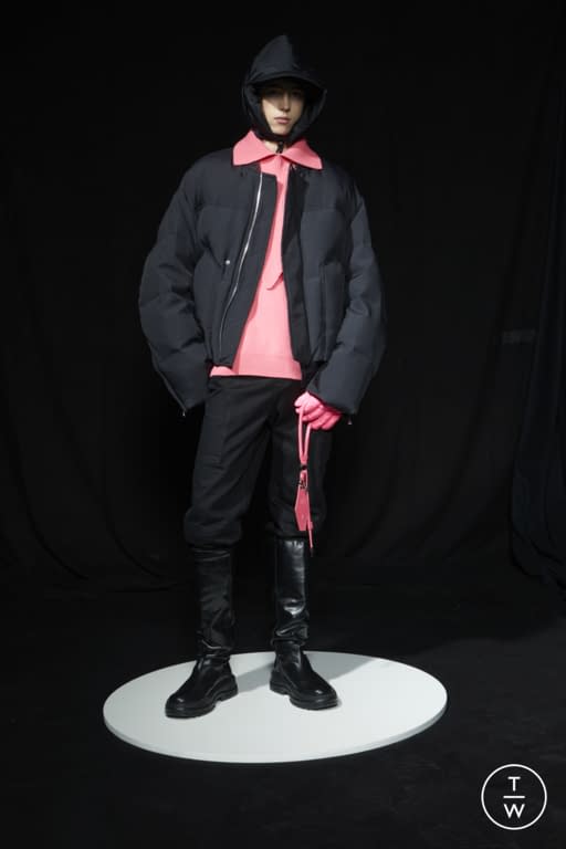 FW22 SOLID HOMME Look 30