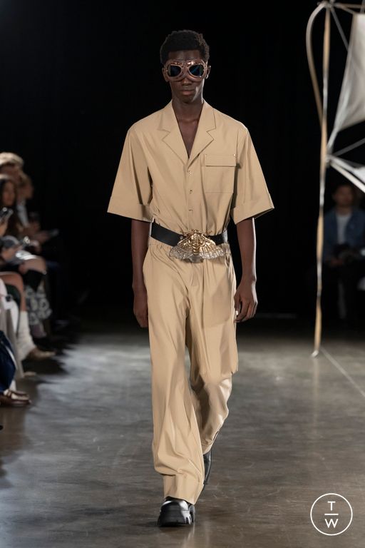 Fall/Winter 2023 MITHRIDATE Look 31