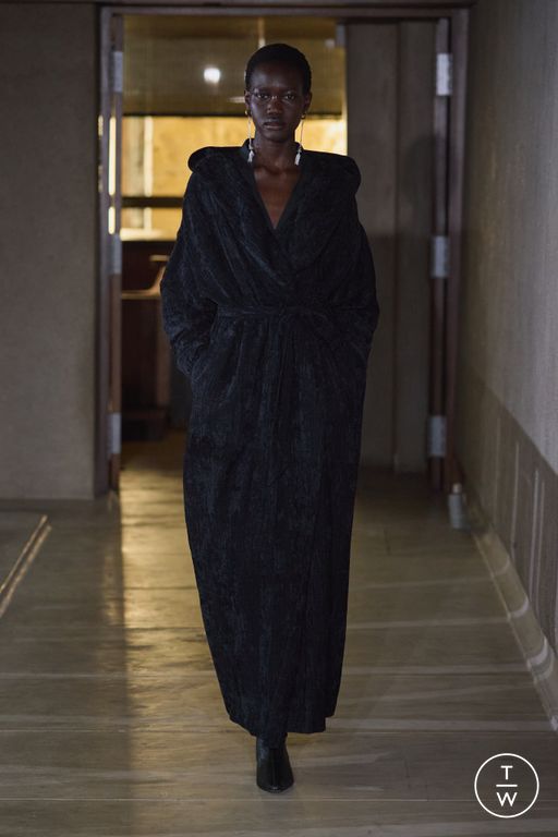 FW26 Mame Kurogouchi Look 32