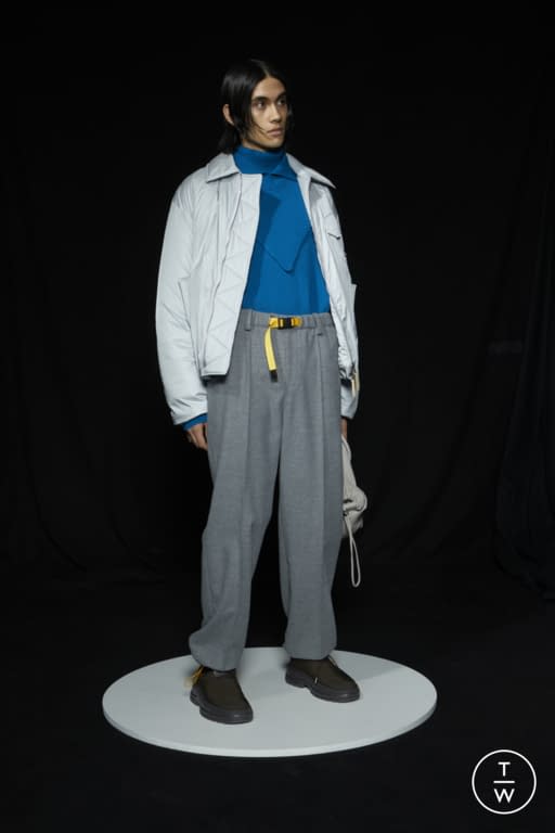 FW22 SOLID HOMME Look 33