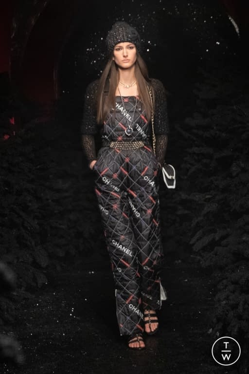 FW21 Chanel Look 33