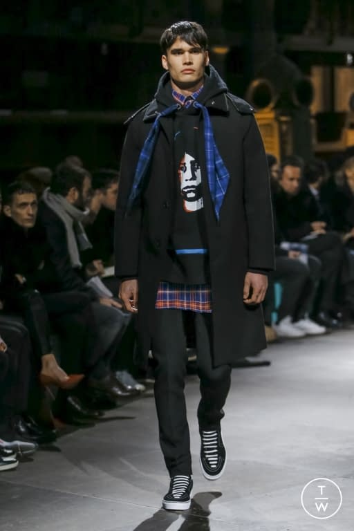 F/W 17 Givenchy Look 36