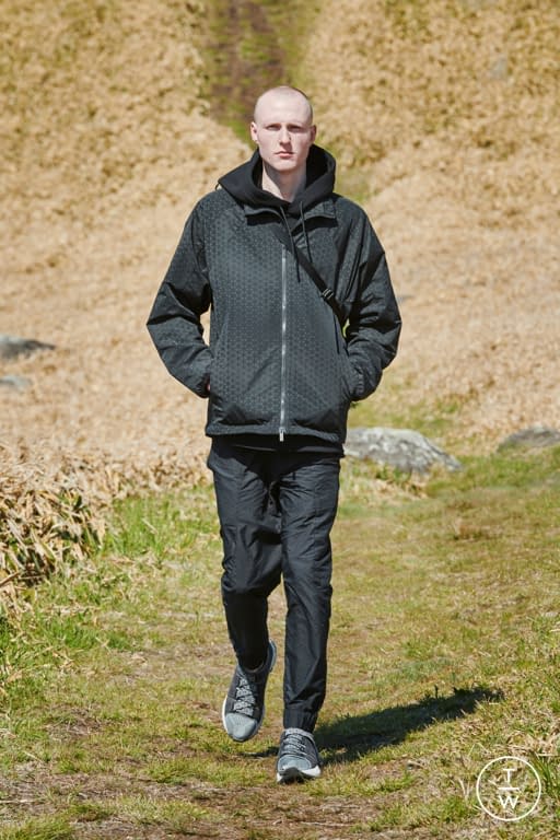 SS22 White Mountaineering Look 37