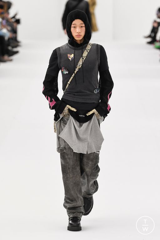 Fall/Winter 2023 Givenchy Look 8