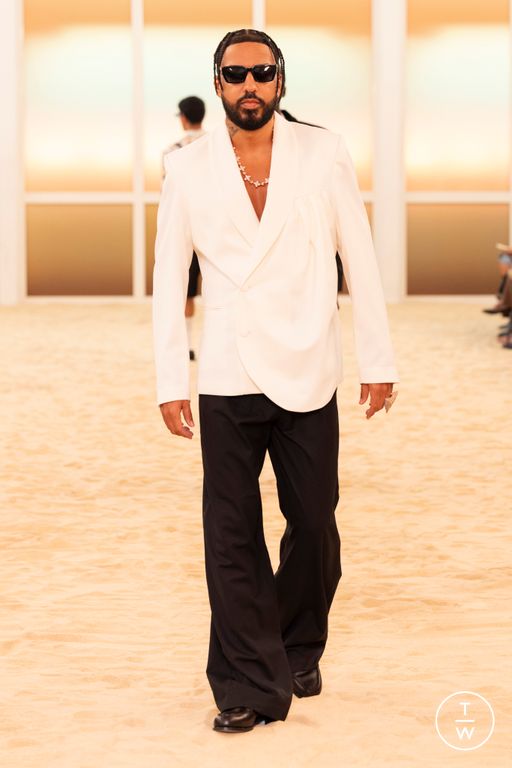 SS 26 3.PARADIS Look 24