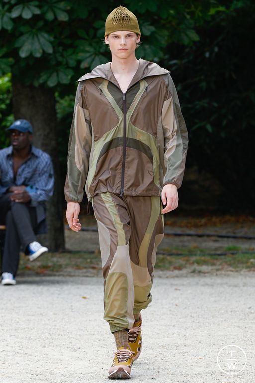 SS 26 White Mountaineering Look 42