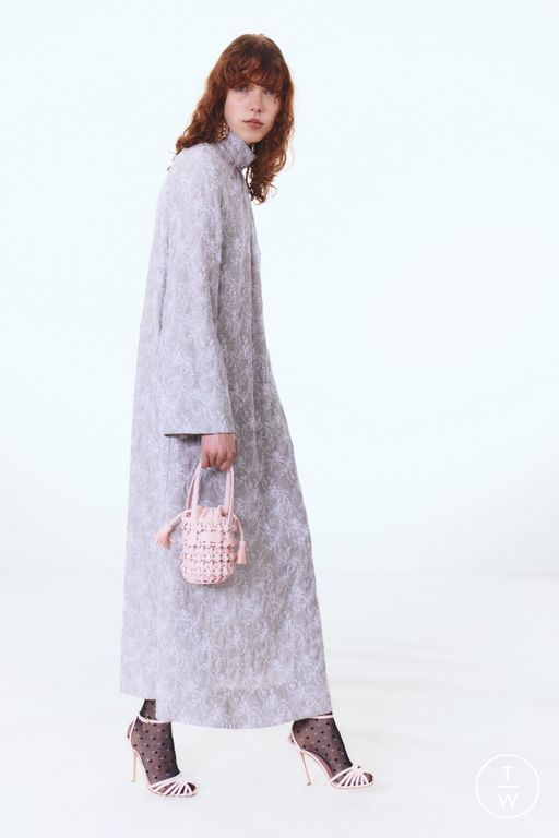 Pre-Fall 2025 Giambattista Valli Look 42
