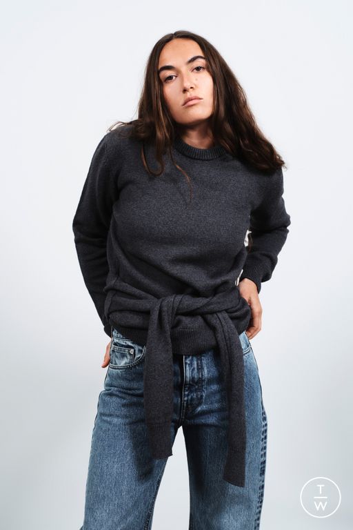 RS26 JW Anderson Look 43