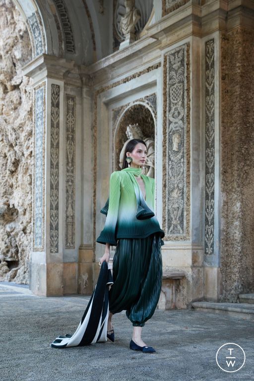 SS 26 ROWEN ROSE Look 36