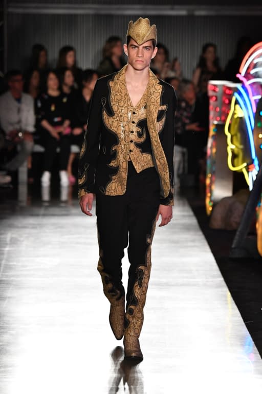 RS18 Moschino Look 51