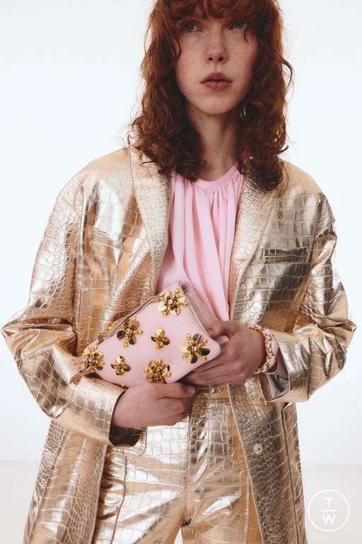 Pre-Fall 2025 Giambattista Valli Look 53