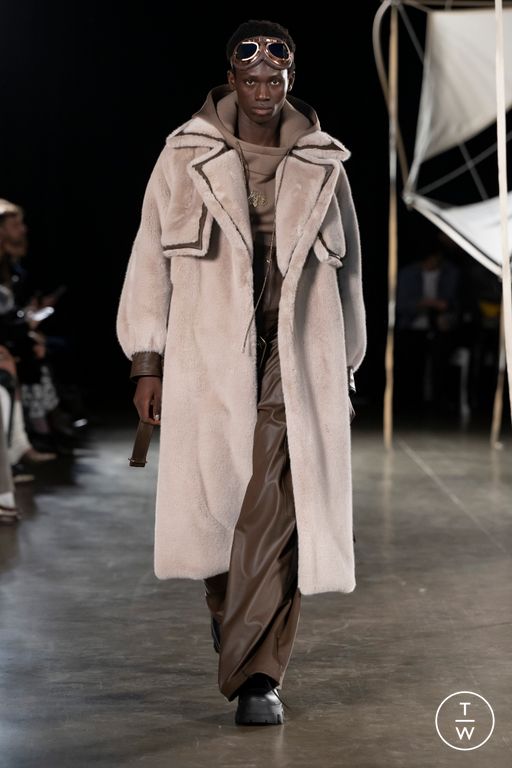 Fall/Winter 2023 MITHRIDATE Look 6