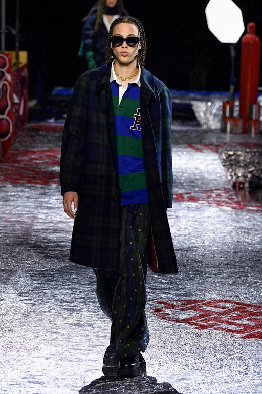 FW22 Tommy Hilfiger Look 29