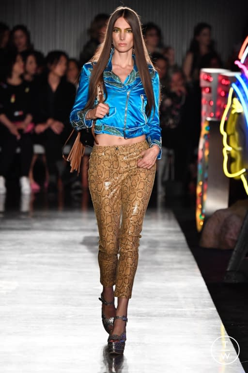 RS18 Moschino Look 69