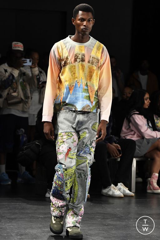 SS23 Who Decides War Look 5