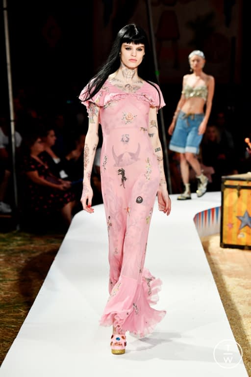 SS19 Moschino Look 76