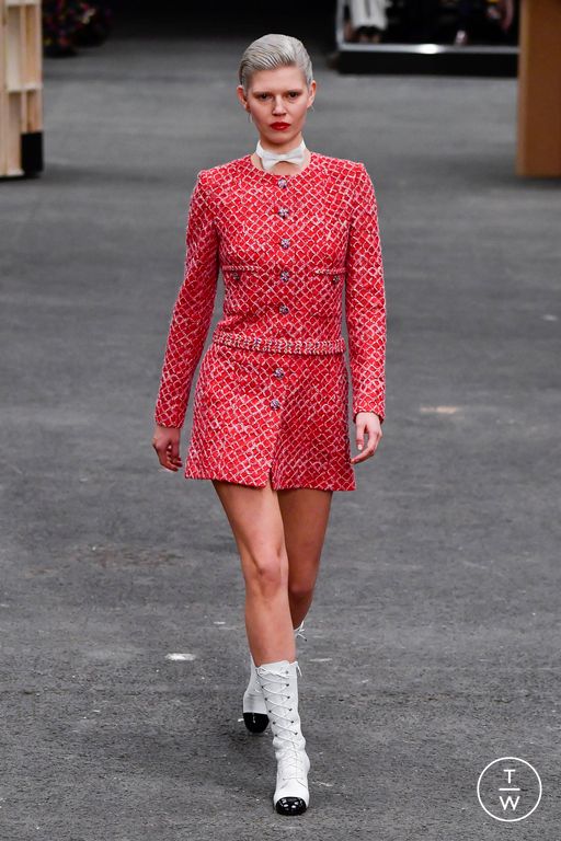 SS23 Chanel Look 18