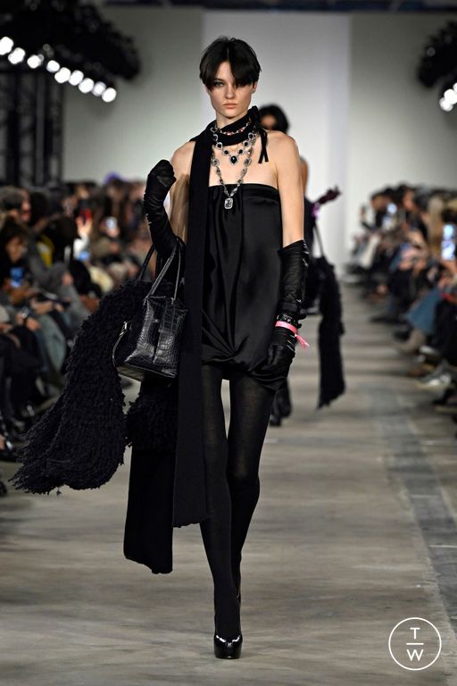 FW26 7 For All Mankind Look 35