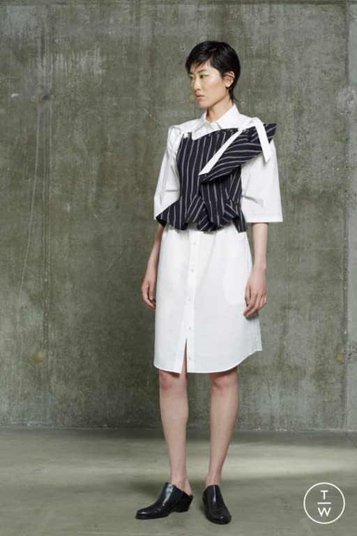 RS20 Chalayan Look 8