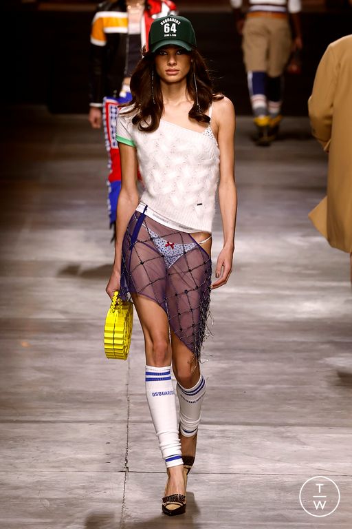 Fall/Winter 2023 Dsquared2 Look 27