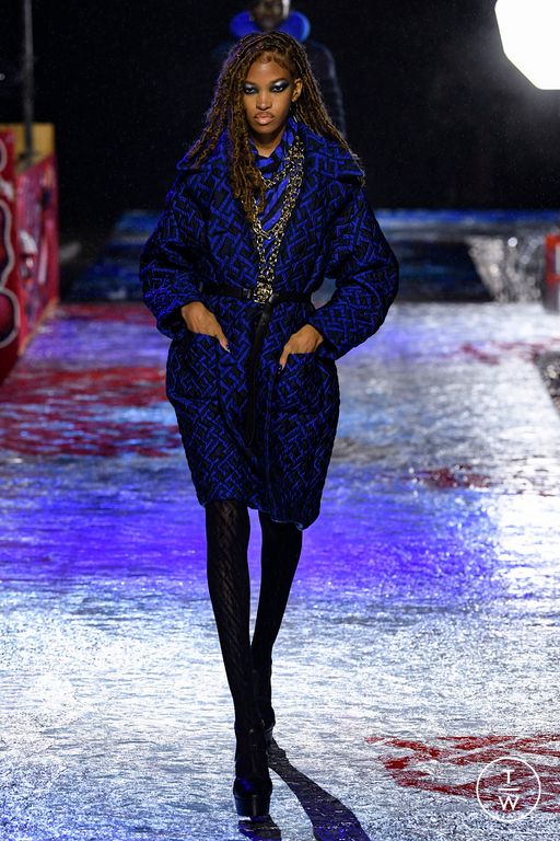 FW22 Tommy Hilfiger Look 39