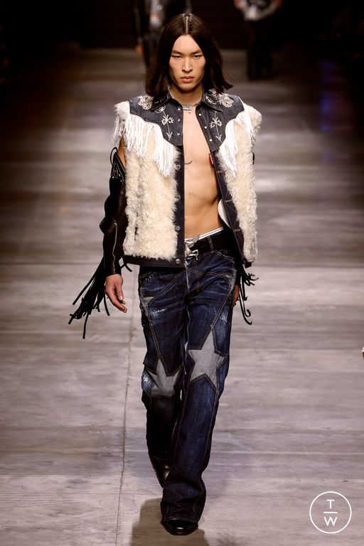 Fall/Winter 2023 Dsquared2 Look 48
