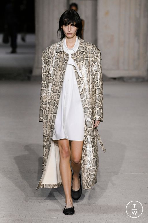 SS23 Tod's Look 25