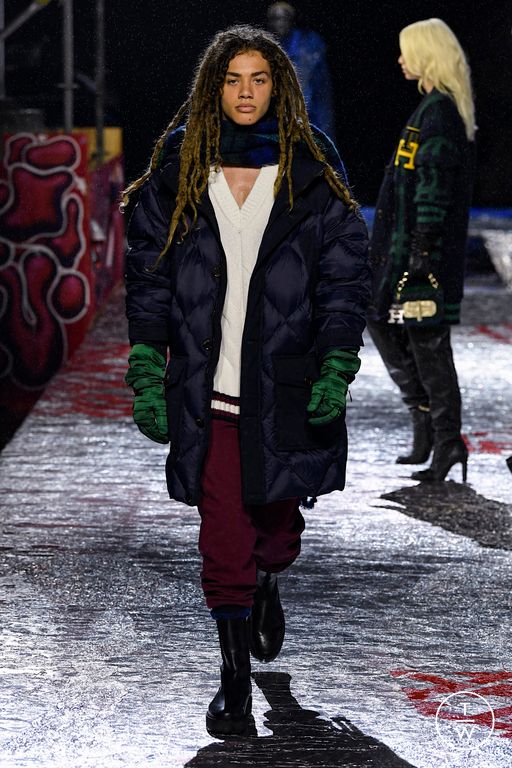 FW22 Tommy Hilfiger Look 30