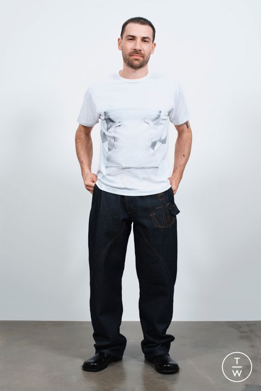 RS26 JW Anderson Look 99