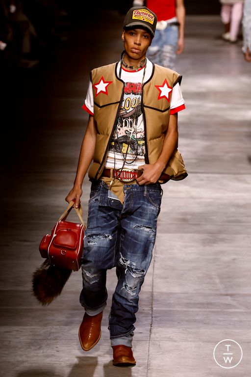 Fall/Winter 2023 Dsquared2 Look 9