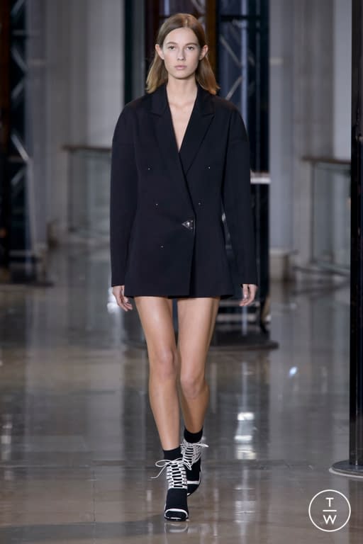 F/W 16 Anthony Vaccarello Look 17