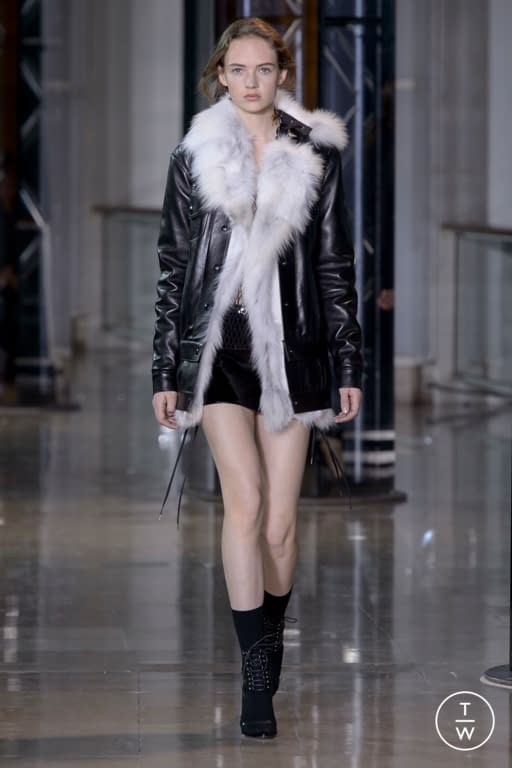 F/W 16 Anthony Vaccarello Look 32