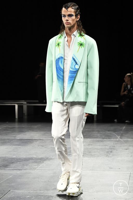 SS23 Who Decides War Look 29