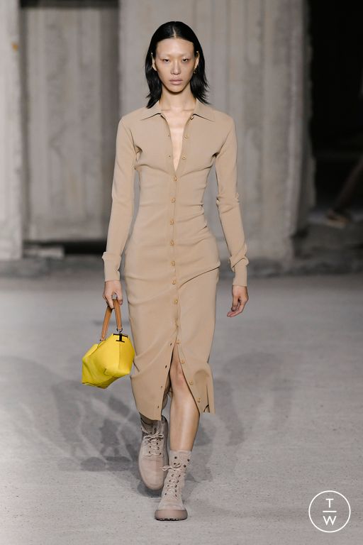 SS23 Tod's Look 10
