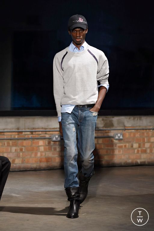 SS26 Aaron Esh Look 9