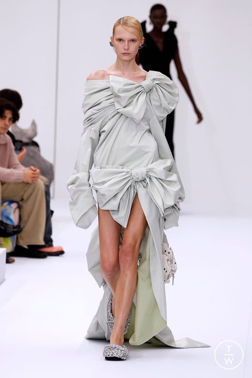 Spring-Summer 2025 Acne Studios Look 34