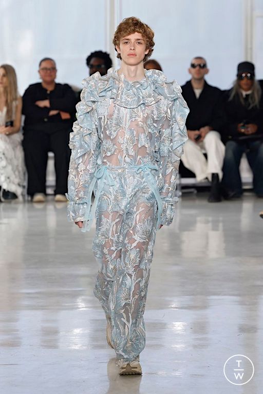 FW25 AKNVAS Look 5