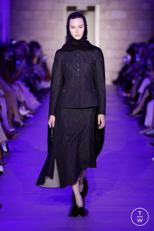 FW25 Akris Look 8