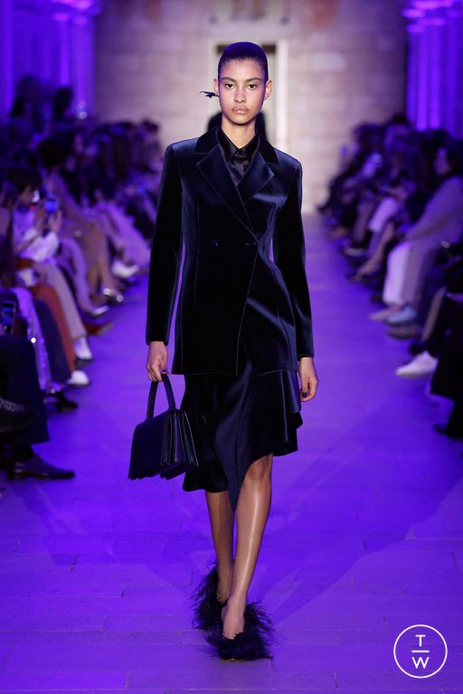 FW25 Akris Look 21