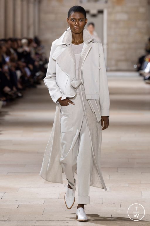 SS25 Akris Look 2