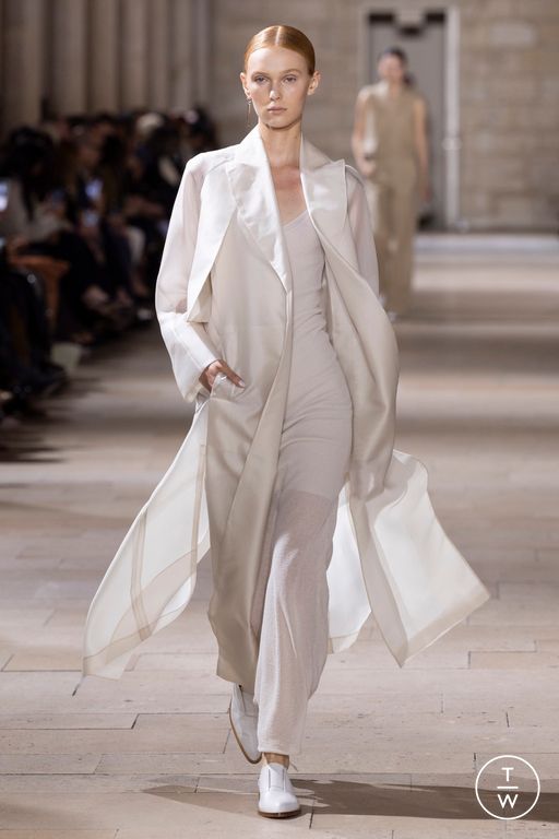 SS25 Akris Look 5
