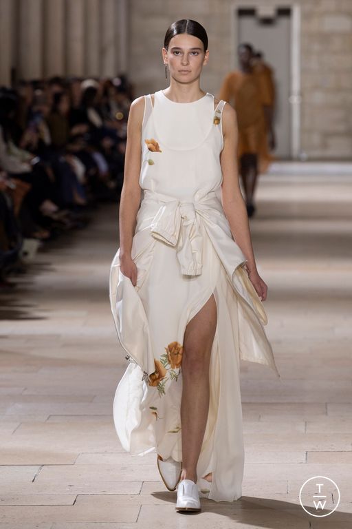 SS25 Akris Look 28