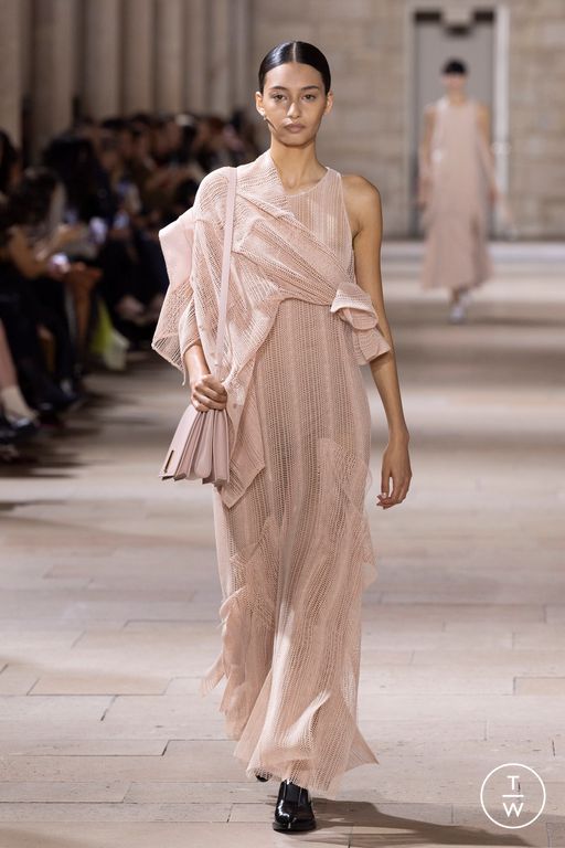 SS25 Akris Look 40