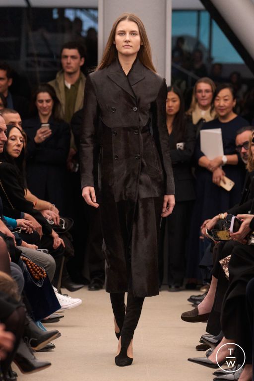 FW26 Alaïa Look 22