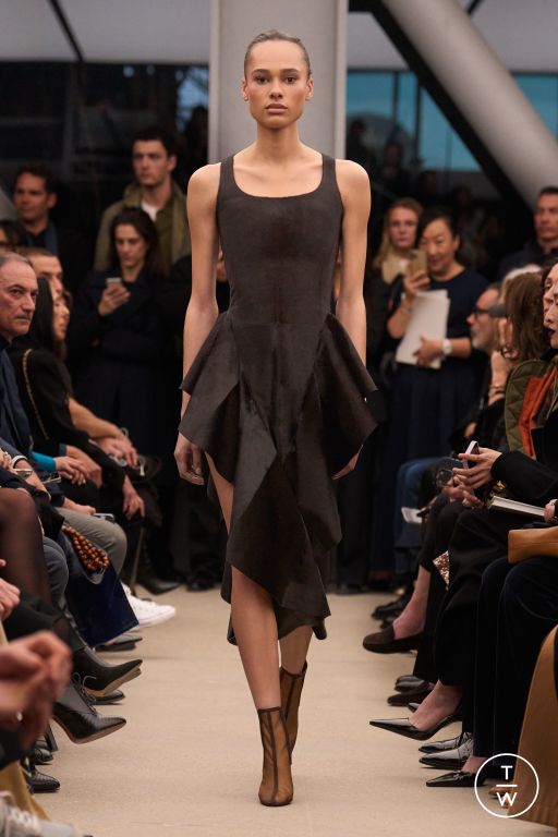 FW26 Alaïa Look 29